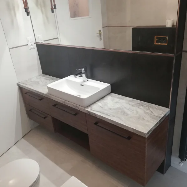 Meuble de salle de bain sur mesure